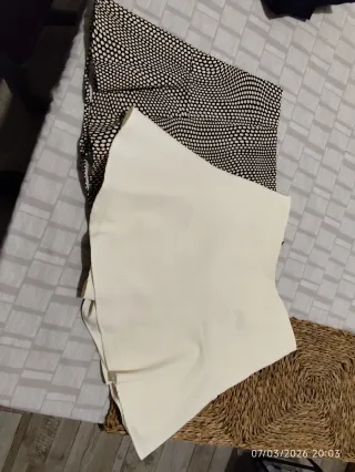 2 Faldas pantalón Stradivarius