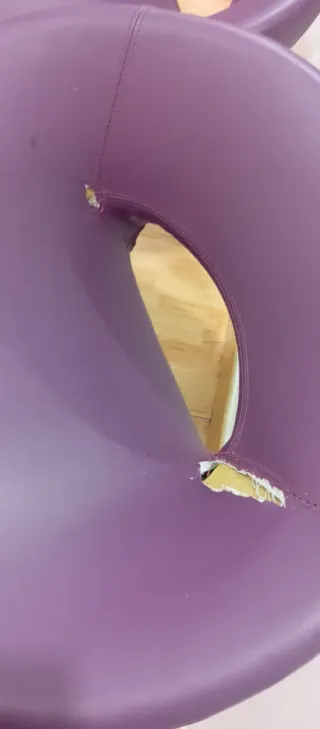 2 Sillones de Peluquería violetas