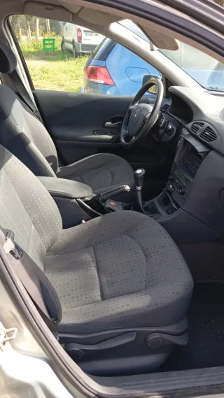 AVERIADO Renault laguna 2  2004