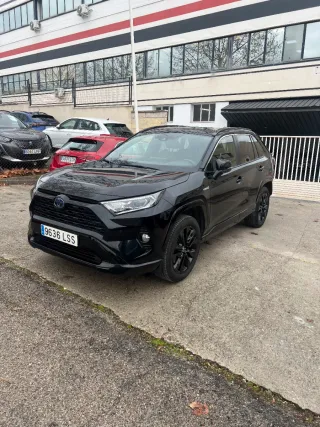 Toyota RAV4 2021