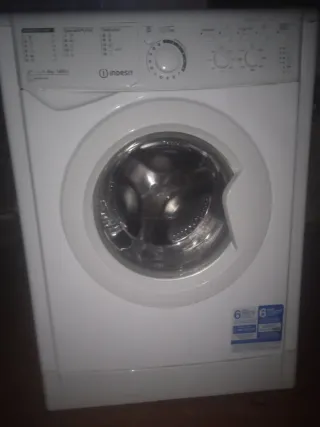 Lavadora Indesit 8kg 1400rpm