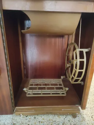 Máquina de coser Alfa con mueble años 60