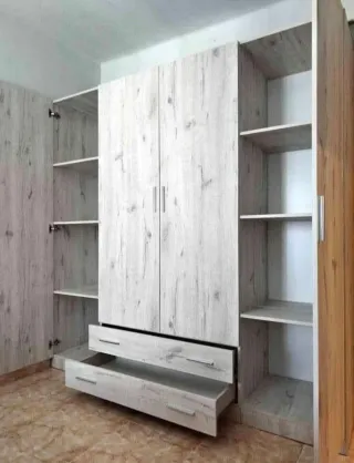 ARMARIOS 2●3●4 PUERTAS