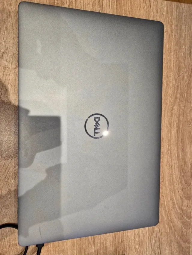 Portátil Dell 5510 Gris/Plateado