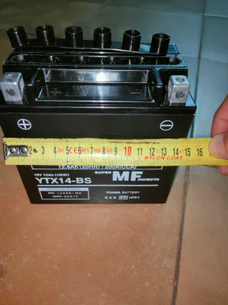 Batería YUASA YTX14-BS Moto Negra