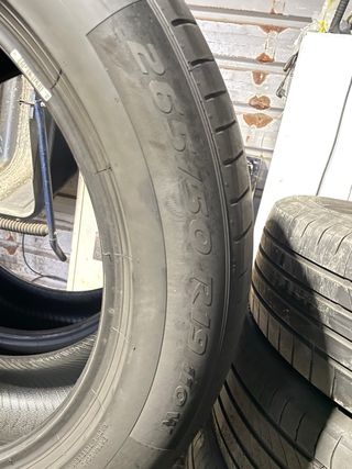 Neumático 265/50R19