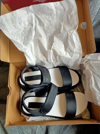 Sandalias Skechers D'Lux Walker