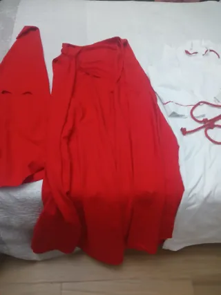 Traje Nazareno Rojo y Blanco Talla Única