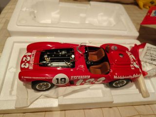 Maqueta Ferrari 375 Escala 1/18 marca BBR