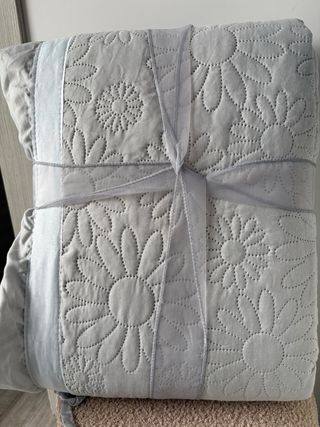 Trapuntato matrimoniale grigio