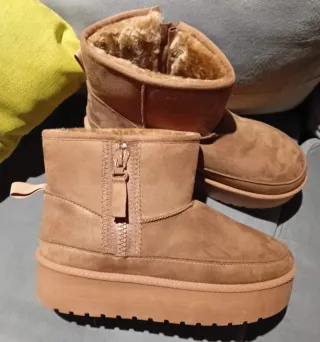 Botas camel novas tamanho 40