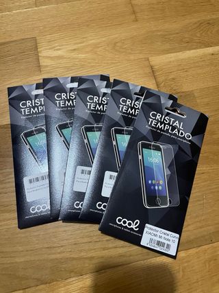 Lote enorme de fundas para móviles nuevas