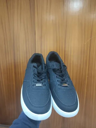 Sneakers sportive nere da uomo