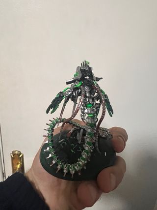 Figura Warhammer dificil encontrar