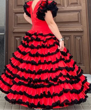 Traje de Flamenca Rojo encaje Talla 42 44 46