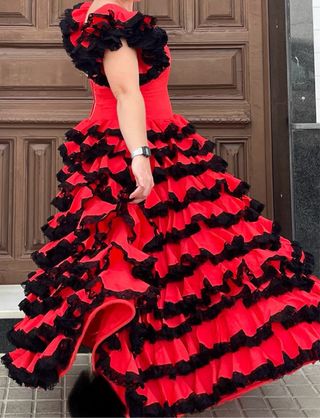 Traje de Flamenca Rojo encaje Talla 42 44 46
