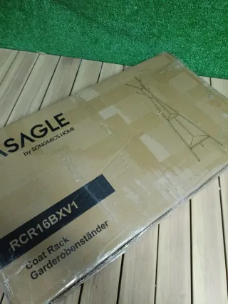 VASAGLE Appendiabiti, Appendiabiti per Cappotti, Appendiabiti per Cappelli e Cappotti, Stile Industriale, con 2 Ripiani, per Abbigliamento, Cappello, Borsa, Marrone Rustico e Nero RCR16BXV1