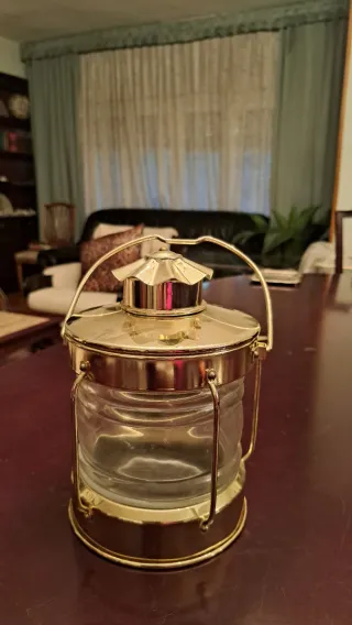 Hielera Farol Barco Dorado