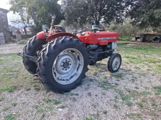 Tractor Massey Ferguson