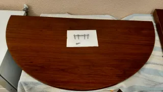 Mesa redonda extensible de madera