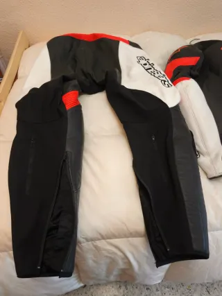 Botas y pernera Alpinestars