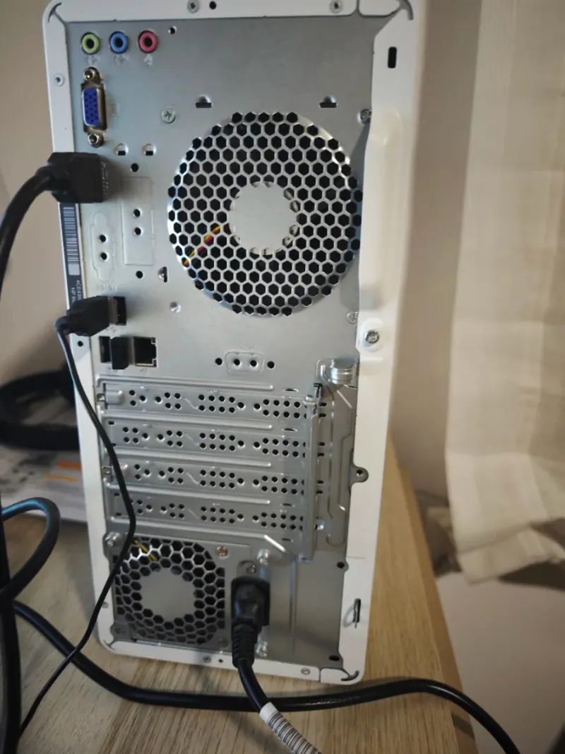 PC Sobremesa HP Pavilion Core i7 Blanco. afbeelding 2