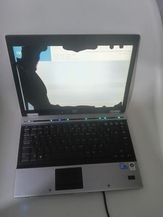Portátil HP 6930p Compaq - Pantalla Rota