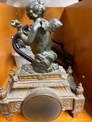 Lote Reloj de Bronce Antiguo Siglo XIX y copas