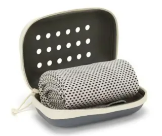 Toalla de refrigeración para deportes con caja.