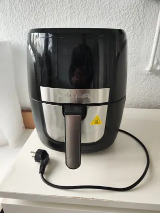 Freidora de aire Gourmia, poco uso