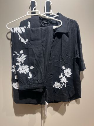 Set Zara Blusa y Pantalón Bordado abalorios