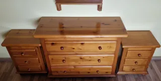 Cómoda madera maciza mesitas,espejo,cabecero regal