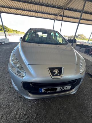 Peugeot 308 2012