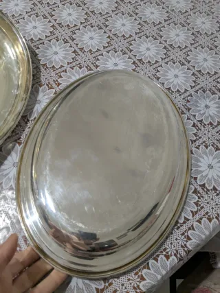 Vassoio da portata in metallo argentato