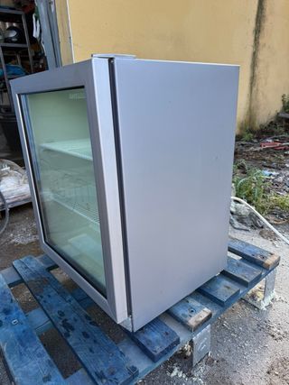 Nevera expositora cristal