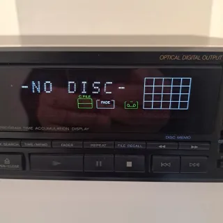 Reproductor CD Sony CDP-M99 18 Bit mando a distanc