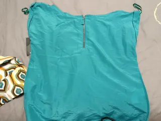 Conjunto Top y Minifalda. Blanco.