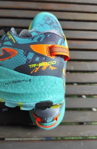 Zapatillas trail running Joma  Talla 38