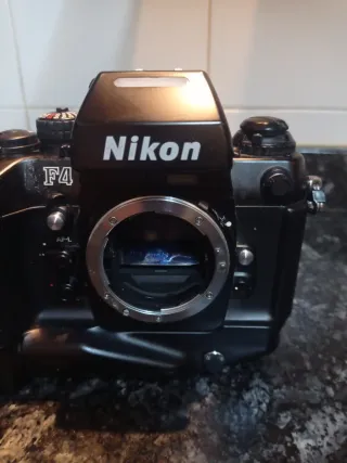 Nikon F4 Cámara Réflex Analógica