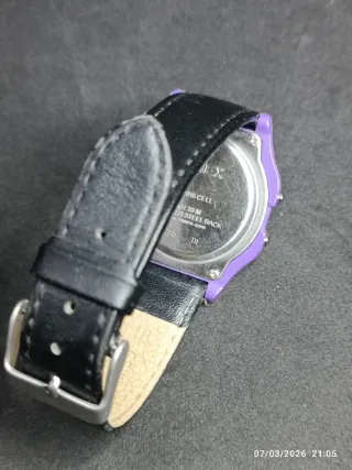 Reloj Timex Digital Morado y Negro