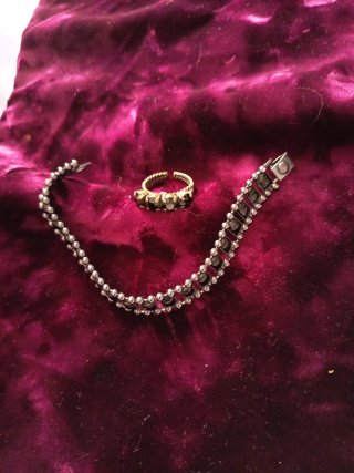 Pulseras plata, piedras, cuero anillo