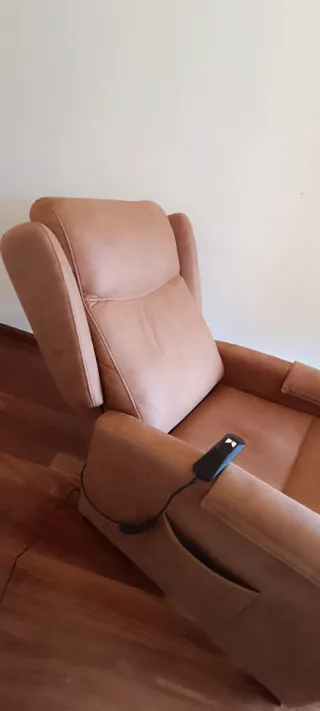 Sillón relax motorizado doble reposapiés