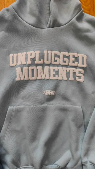Sudadera con capucha UNPLUGGED MOMENTS azul