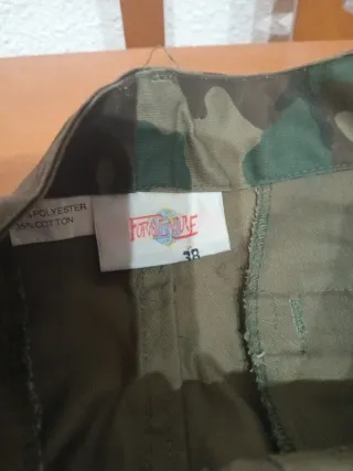 Traje militar camuflajenum38 Impecable 3 pieza