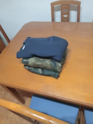 Traje militar camuflajenum38 Impecable 3 pieza