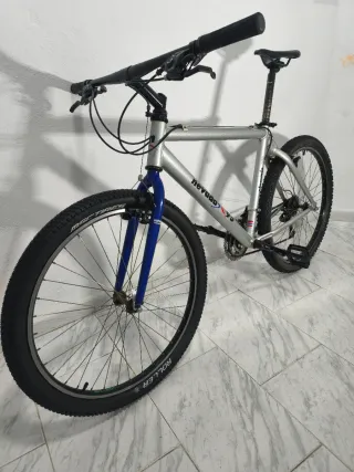 BH Nevada 95 Talla L 26 Aluminio