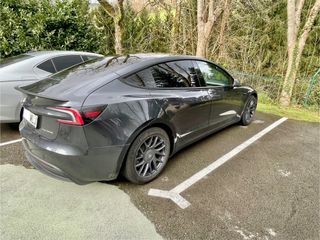 Tesla Model 3 Gran Autonomia AW