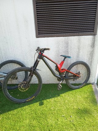 Canyon Sender CF 8.0