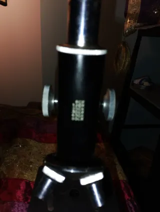 Microscopio Professionale.