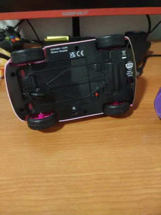 Coche Minnie Mouse teledirigido